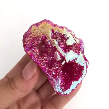 Prírodné achát geode kremeň aura crystal kameňa krásne malé kamene a kryštály klastra pre domáce dekorácie