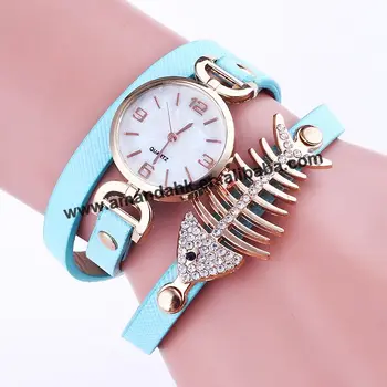 Veľkoobchod Lady Luxusné Crystal Ryby Náramok Hodiniek Ženy Módne Kože náramkové hodinky Quartz sb18090512