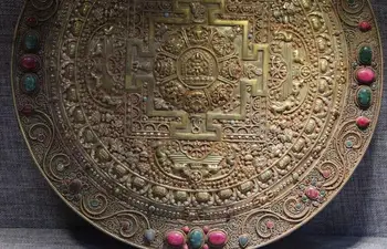 14 Tibete Budhizmus Striebra, Pozlátený, Vložka Ruby Beryl Osem pokladov Mandala Thangka