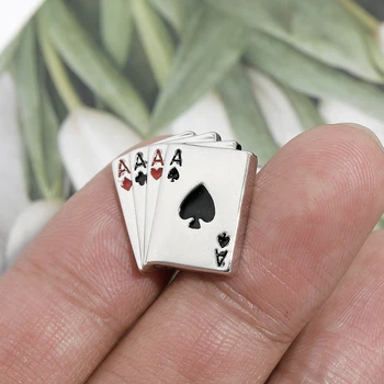 Zhijia tvorivé jedinečný 4A hraciu kartu štýl manžetové gombíky putá nechty mužov francúzsky tlačidlo darčeky pre mužov