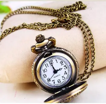 Veľkoobchod 10 KS/veľa Módnych quartz páva Moderné hodiny Duté sa Náhrdelník vreckové hodinky darček PO578