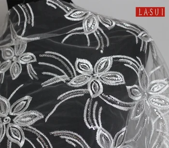 LASUI off white Sequin kvet brilantné výšivky, čipky textílie svadobné šaty čipky X0212