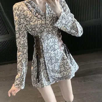 Kpop kórejský Celebrity Lete nové módne Dlhé rukávy Kvetinové Šaty Žien High street Sexy Štíhla Krajky-Up Pás A-line Mini Šaty