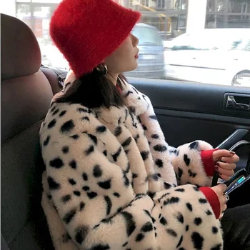 Umelú kožušinu leopard tlač kožušinový kabát žena kórejský štýl 2020 jeseň zima nové kožušinový kabát ženské veľké veľkosti voľné ženy čalúnená bunda