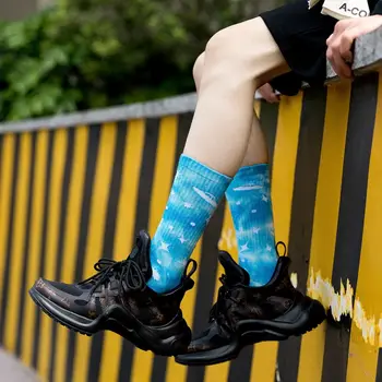 Vysoko Kvalitné tie Dye Šťastný Ponožky Bavlna Kozmického Cudzie Vytlačené HipHop Skate Zábavné Ponožky Muži Móda Bežné Unisex Darčeky pre Mužov