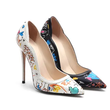 Móda móda veľkosť 40-45 vysoké podpätky dámske topánky graffiti poukázal banketová podpätky vysoké podpätky ženy goth lolita