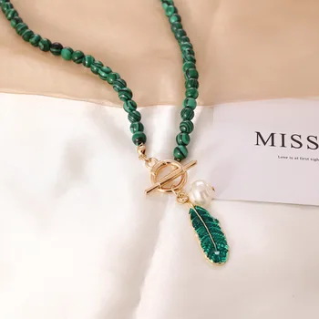 Módne Šperky Zelené Perličky s Perlami Pierko Prívesok Charms Dlho Korálkový Náhrdelník pre Ženu Jednoduché Trendy Ručné Náhrdelníky