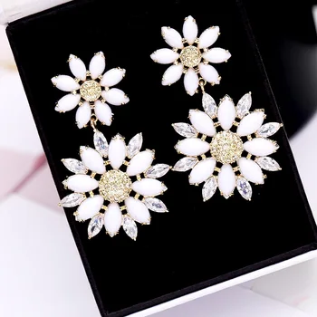 SWOUR Nové Módne Šperky Rakúsko Crystal CZ Kvet Dvojité Daisy Dizajn, Farebné Drahokamu Visieť Náušnice Pre Ženy S414