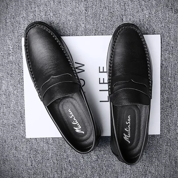 Topánky mens príčinné kožené informales bežné sapato jar casuales masculino de Mens mens predaj hombre športová obuv na voľný čas hot