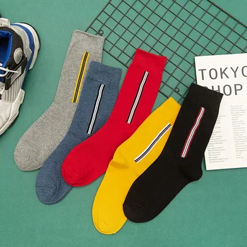 Harajuku Mužov Hip Hop Móda Biele a Čierne Ponožky v Pohode Mens Ulici Trendy Páry Trendy Bavlna Skateboard ponožky