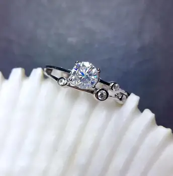 Nové glitting moissanite drahokam krúžok pre strieborné šperky VVS čistota shinning lepšie ako diamant narodeniny zásnubný prsteň darček