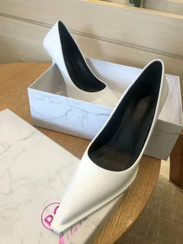 2020 Jar Nové Vysokým Podpätkom Jednej Topánky Tenké Päty Pošmyknúť na Black White Pointy Prst Šaty Topánky Dizajnér Dráhy Sapatos Mujer
