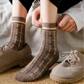 Harajuku Retro Vintage Streetwear Posádky Ponožky pre Ženy Japonský Kawaii Roztomilý Žena Ponožky Bežné Koberčeky Škole Štýl Dlhé Ponožky