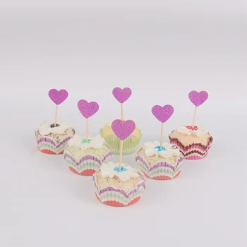 10pcs/veľa Roztomilý láska vzor Cupcake Mulčovače Tipov, Narodeniny, Party Dekorácie Deti Sprcha Chlapec Láskavosti Cake Zdobenie