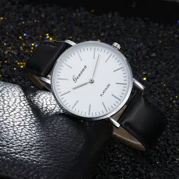 2019 nízka cena, jednoduché pánske quartz hodinky fashion pop dievča dámy krásny luxusný kožený remienok hodiny Relogio Zápästie