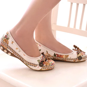 Vintage Kvetinový Ženy Bytov Moccasins Pošmyknúť Na Čipky Mokasíny Topánky Pohodlné Topánky Dámy Ploché Topánky Zapatos Mujer 2019