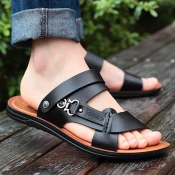 Pánske topánky 2020 nové letné mužov otvorenou špičkou sandále módny trend pláži pánske sandále a papuče