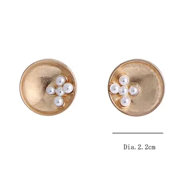 KOMi Nový Vintage Kov Matný Oblátka Kolo Simulovaný Pearl Stud Náušnice Pre Ženy Kolo Strana Šperky, Módne Brincos B20217