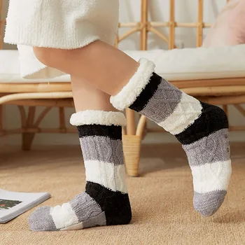 Jesenné Zimné Ponožky Zahustiť Plyšové Bavlnené Ponožky Ženy Non-slip Domov Poschodí Ponožky Teplé Kintted pančuchový tovar Pre Dom Papuče Nové 2021