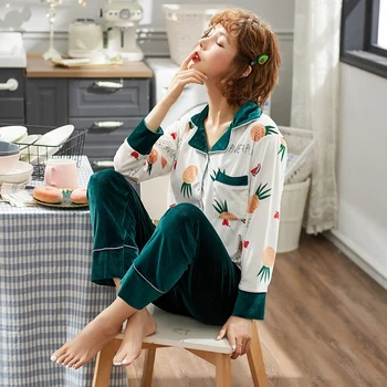 2020 Jeseň Zima Dlhý Rukáv Zlato Velvet Pajama Sady pre Ženy Hrubé Teplé Sleepwear Vyhovovali Pyžamá oblečenie pre voľný čas Pijama Mujer Oblečenie
