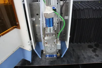 MORN laserový rezací stroj rytec kovov list môže rezu 3 mm z nehrdzavejúcej ocele CNC router