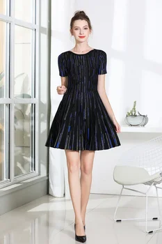 Kvalitné Pletené Šaty 2020 Jar Leto Dlhý Sveter Šaty Žien Geometrický Vzor Pletenie Krátkym Rukávom Blue Jumper Šaty