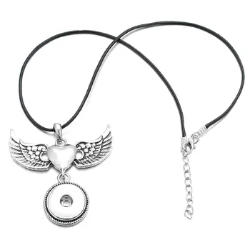 Nová Móda Krása Srdca Krídla Kovové snap prívesok náhrdelník 60 cm fit 18 mm modul tlačidiel snap šperky veľkoobchod XL0144