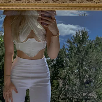 Sexy Biele Plavky S Uväzovaním Za Obväz Plodín Topy Ženy Cut-Out Backless Ostrihané Feminino Cami Vrchole Letné Módne Oblečenie 2021 Streetwear