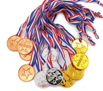 Zlato Striebro Bronz Ocenenie Medaila so Stuhou Plastové Víťaz Ceny pre Deti detské Udalosti v Triede, Škole, Hry, Športové Darček