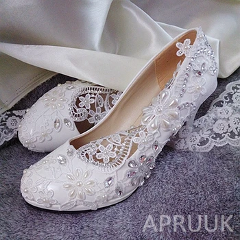 9 CM vysoké podpätky dámy strany čerpadlá svadobné topánky ručne vyrábané luxusné crystal mimo bielej čipky svadobné topánky večera prom šaty čerpadla plus