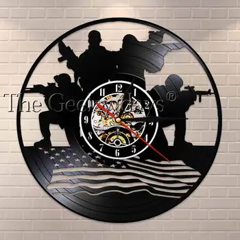 Vlasteneckej Dizajn Vojenské Wall Art Nástenné Hodiny Vojakov S Americkou Vlajkou Vinyl Hodiny Pamätník Darček Pre Veterán Vojakov