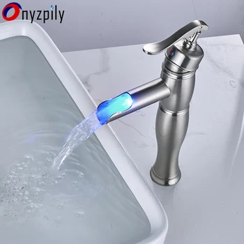 LED Kúpeľňa Povodí Kohútik Brúsený Nikel Umývadlo Mixér Ťuknite na položku Bez Krytu