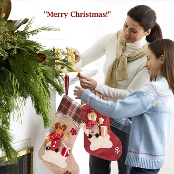 Vianočné Ponožky 4 Pack,Sobov Snehuliak Vianočné Pančuchy,Krb Visí Pančuchy na Vianočné Dekorácie