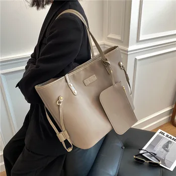 High-kvalitné návrhára veľká taška ženy 2020 nové trendy kórejský módne nylon tote bag wild veľkú kapacitu jediný ramenný tote bag