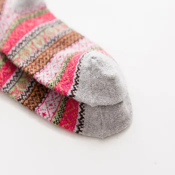 Národné štýle retro ponožky kvalitné bavlnené ponožky pre ženy Teplej Zime Na Nový Rok rainbow stožiare, zvlnenie Dovolenku dary