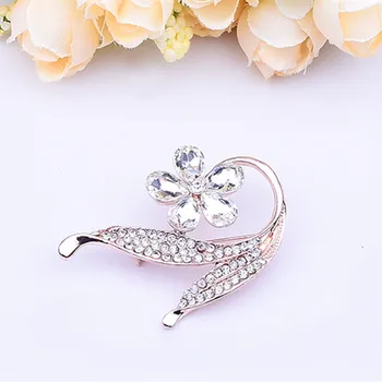 Nový príchod Kórea šperky Crystal kvet brošňa Sveter príslušenstvo pin Šatku, Šál odpočítanie dane Celkom Sklo kvet corsage pin