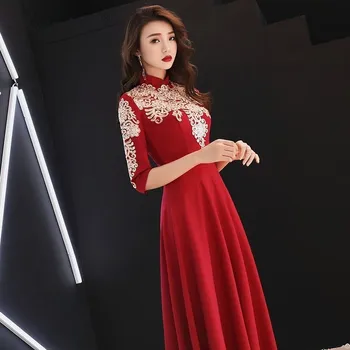 2019 Červená Výšivky Cheongsam Dlhé Večerné Šaty Qi Pao Ženy Čínske Tradičné Svadobné Šaty Moderne Elegantný Štíhly Qipao