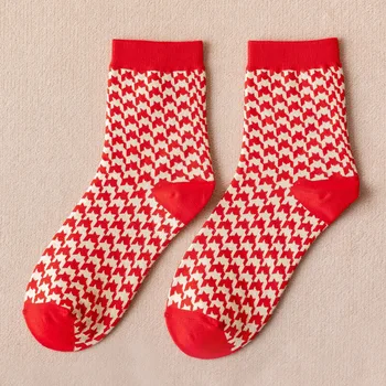 Móda Červené dámske Ponožky Koberčeky Pruhované Ponožky Jeseň Zima Pohodlné Harajuku Retro Dlhé Ponožky Slávnostné Rok Čínskeho Kvality