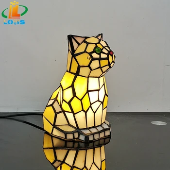Európsky štýl mačka sklo nočné svetlo Tiffany štýle spálňa posteli detskej izby tvorivé dekoratívne stolové svietidlo spánku lampa