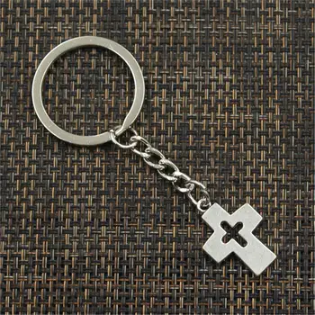 Nové Módne Mužov 30 mm Keychain DIY Kovový Držiak Reťaze Vintage Kríži Ježiš 25x17mm Striebornej Farby s Príveskom Auto Keychain Darček