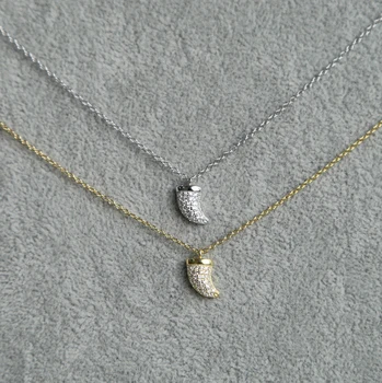 Drobné CZ Micro Pave Luxusné cz spevnené horn náhrdelník 925 sterling silver Zuby tvar kúzlo náhrdelník prívesok pre lady šperky darček