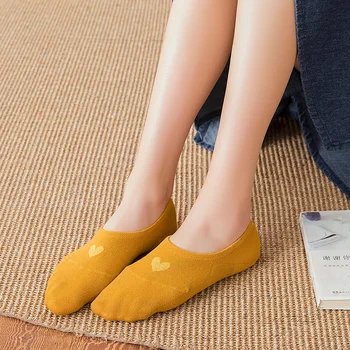 Móda Ženy Loď Ponožky, Papuče Mäkké Priedušné v tvare Srdca Tlače Vzor Candy Farby Bavlna Non-slip Nízke Krátke Ponožky