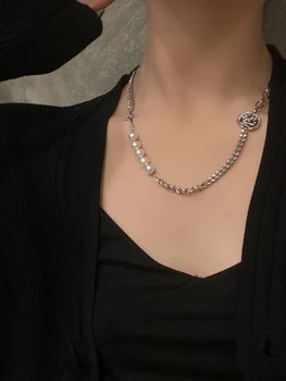 Kshmir Nové perlový náhrdelník tvorivé asymetrické šitie kríž choker móda krátkych žena dekoratívne náhrdelník 2020