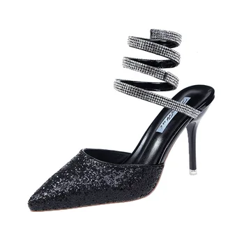 2019 lete sexy nočný klub žien topánky jemné super vysokým podpätkom poukázal na blikajúce flitrami nohy obklopený sandále