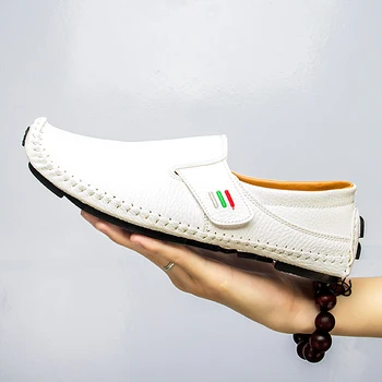 Veľké jarné 2020 veľké schoenen biele topánky skutočnú veľkosť topánky scarpe pánske jesenné kožené Pánske módne mužov bežné klasické mužské 47