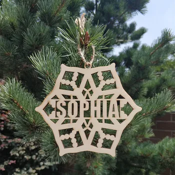 10pcs Vlastné Snowflake Rustikálny Dreva Vyryté Ornamenty, Osobné snehové Vločky S Mená Vianočné drevín a Dekorácie