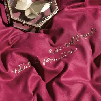J Luxusné Výšivky Červené Svadobné Egyptskej Bavlny posteľná bielizeň Nastaviť Perinu Posteľ list prehoz cez posteľ obliečky na Vankúše