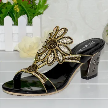 2019 Nové Letné Módy kórejský Čierne Luxusné Kamienky Sandále A Papuče Ženy Hrubé Vysoké podpätky Veľké Veľkosti Topánky