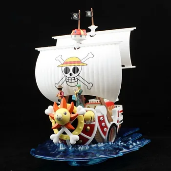 Jeden Kus Obrázok Slamený Klobúk Tisíc Slnečný Shanks Červené Sily Srdca Piráti Polárnych Tang Ponorka Pirátskej Lodi Morských Garp Model Hračky