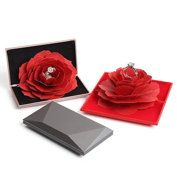Red Diamond Tvár Rotujúce Rose Krúžok Box Svadobné Šperky valentínsky Darček Box Ružovej Živice Zamatový Papier Krúžok Šperky Balenie Prípade